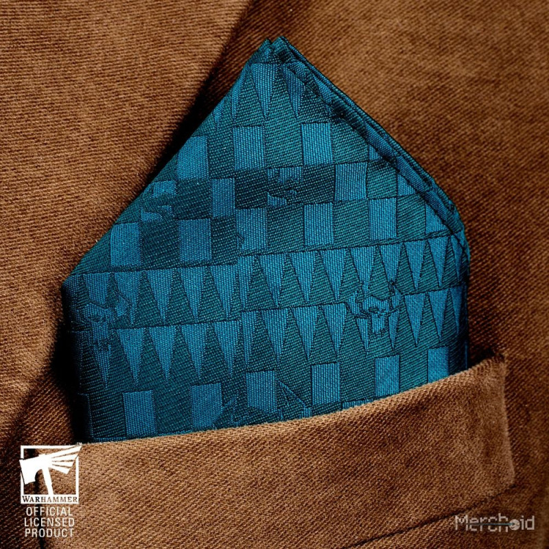 Warhammer 40,000: Orks Necktie and Pin Set