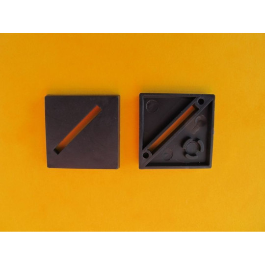 Podstawki 25mm x 25mm slotted diagonal (10)